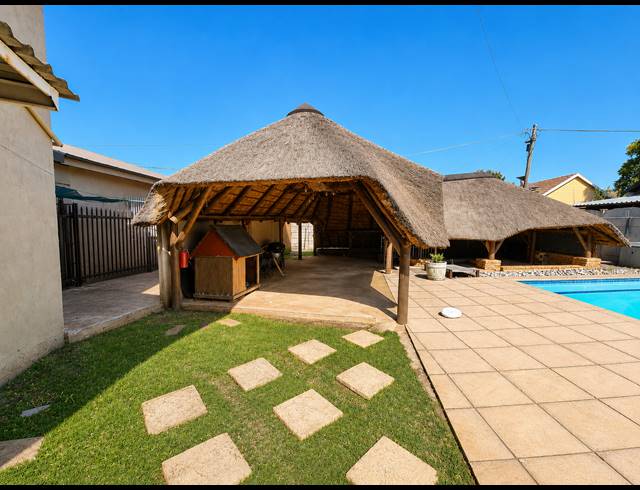 4 BEDROOM FREEHOLD FOR SALE IN MEYERTON CENTRAL